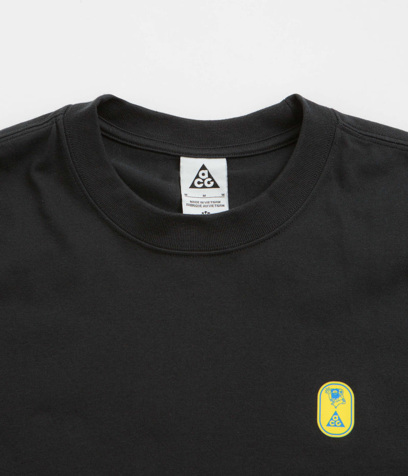 Nike ACG Hike Snacks Long Sleeve T-Shirt in Black