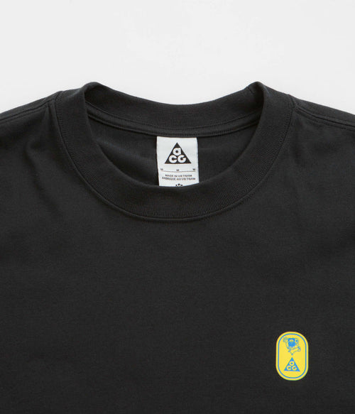 Nike ACG Hike Snacks Long Sleeve T-Shirt in Black