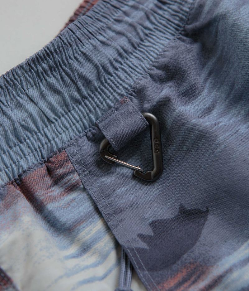 Nike ACG Reservoir Goat Shorts in Ashen Slate and Light Armory Blue / Summit White