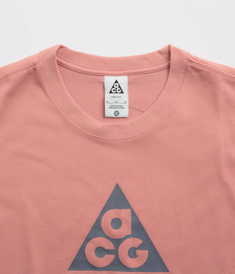 Nike ACG T-Shirt in Red Stardust