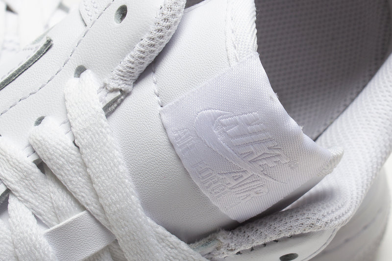 Nike Air Force 1 '07 White