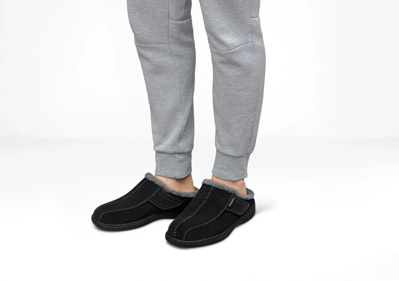 Men's Orthofeet Slippers in Black. Sku: S333-2E