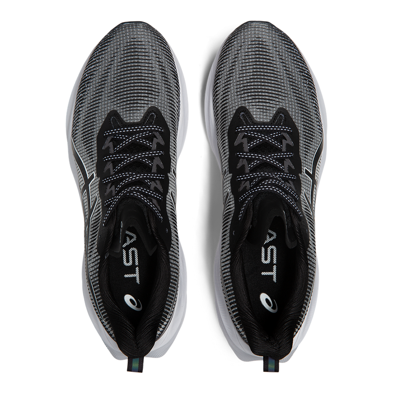 Asics Novablast 3 LE