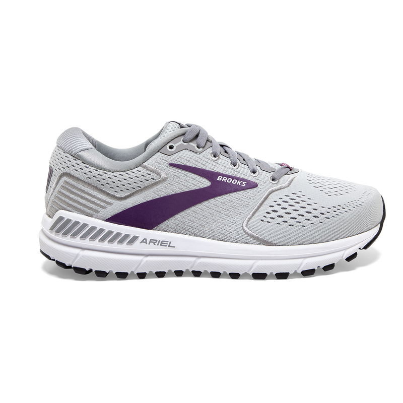 Brooks Ariel 20