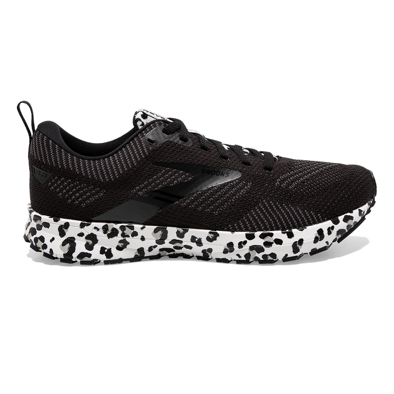 Brooks Revel 5