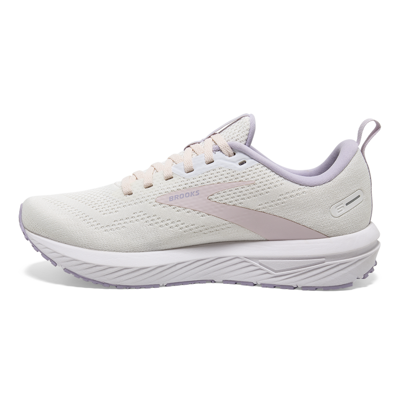 Brooks Revel 6 Pastels