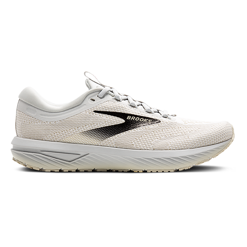 Brooks Revel 7