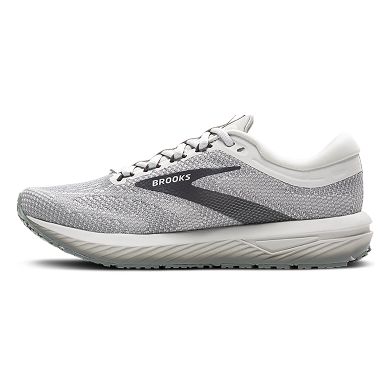 Brooks Revel 7