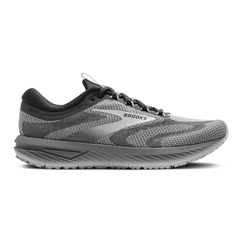 Brooks Revel 7