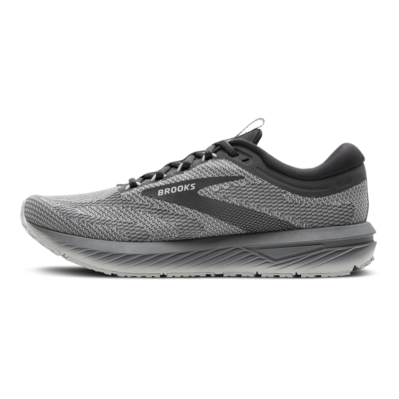 Brooks Revel 7