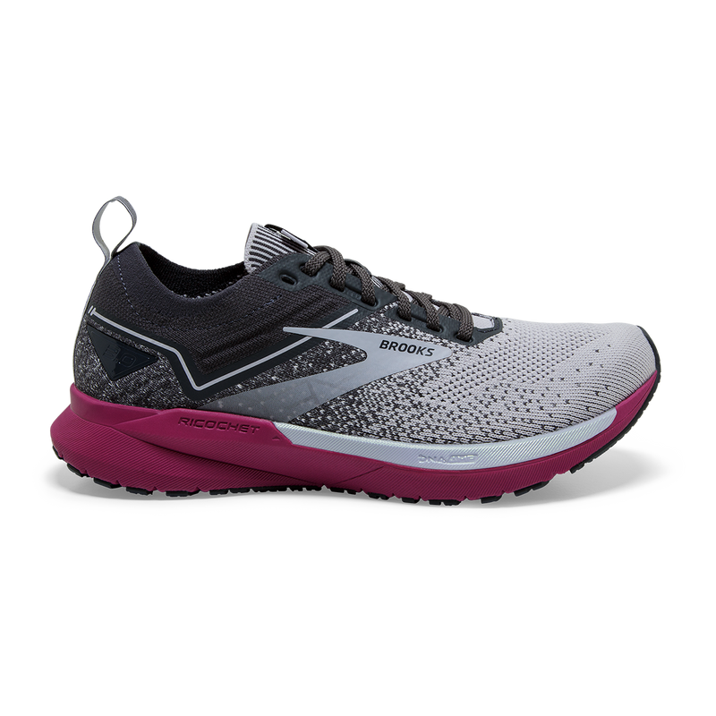 Brooks Ricochet 3