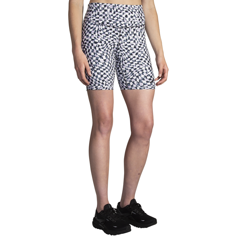 Brooks Spark 8" Short Tight