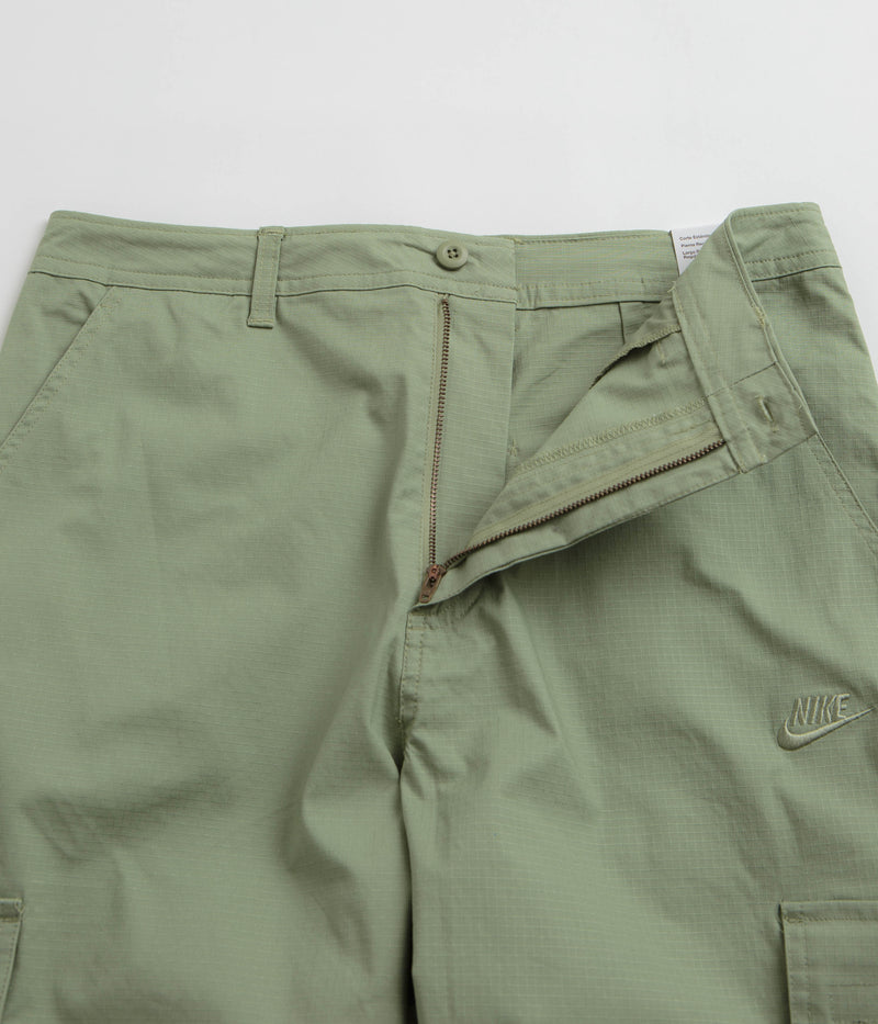 Nike Club Cargo Pants in Oil Green and Oil Green