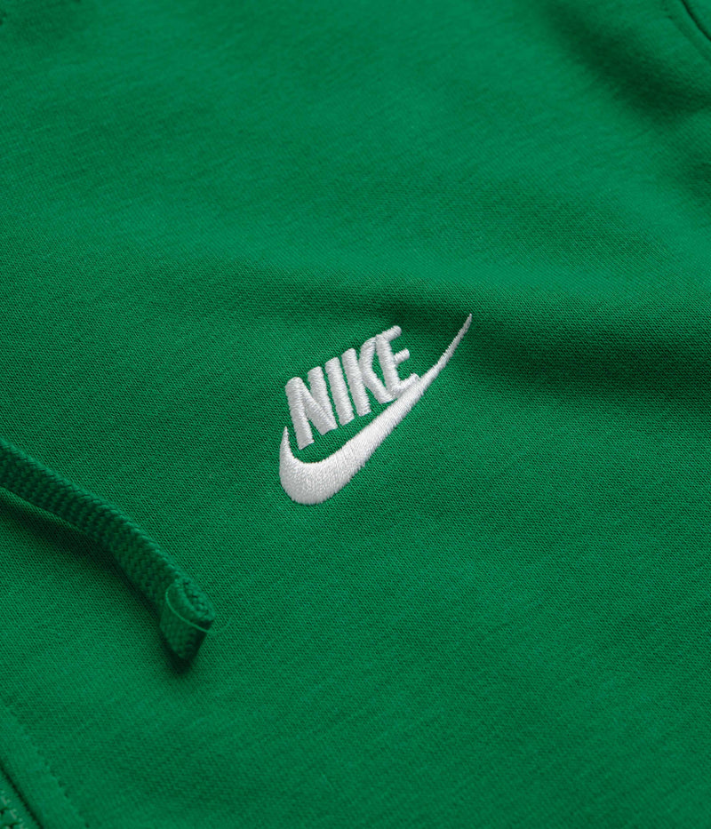 Nike Club Full-Zip Hoodie in Malachite and Malachite / White