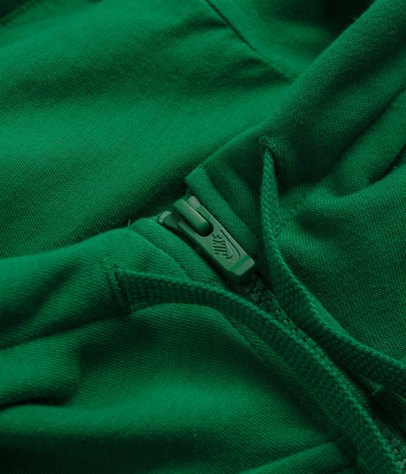 Nike Club Full-Zip Hoodie in Malachite and Malachite / White