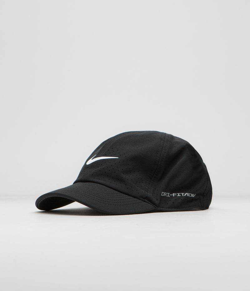 Nike Club Tennis Cap in Black and White