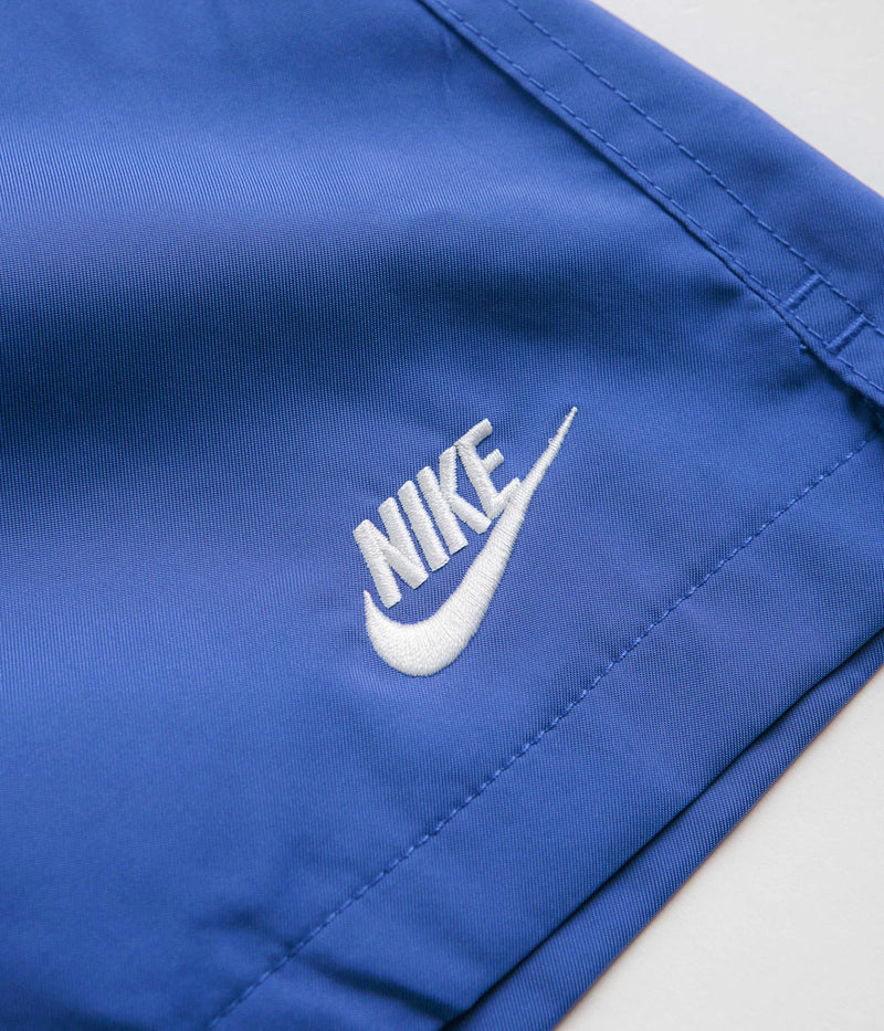 Nike Club Woven Flow Shorts in Game Royal and White