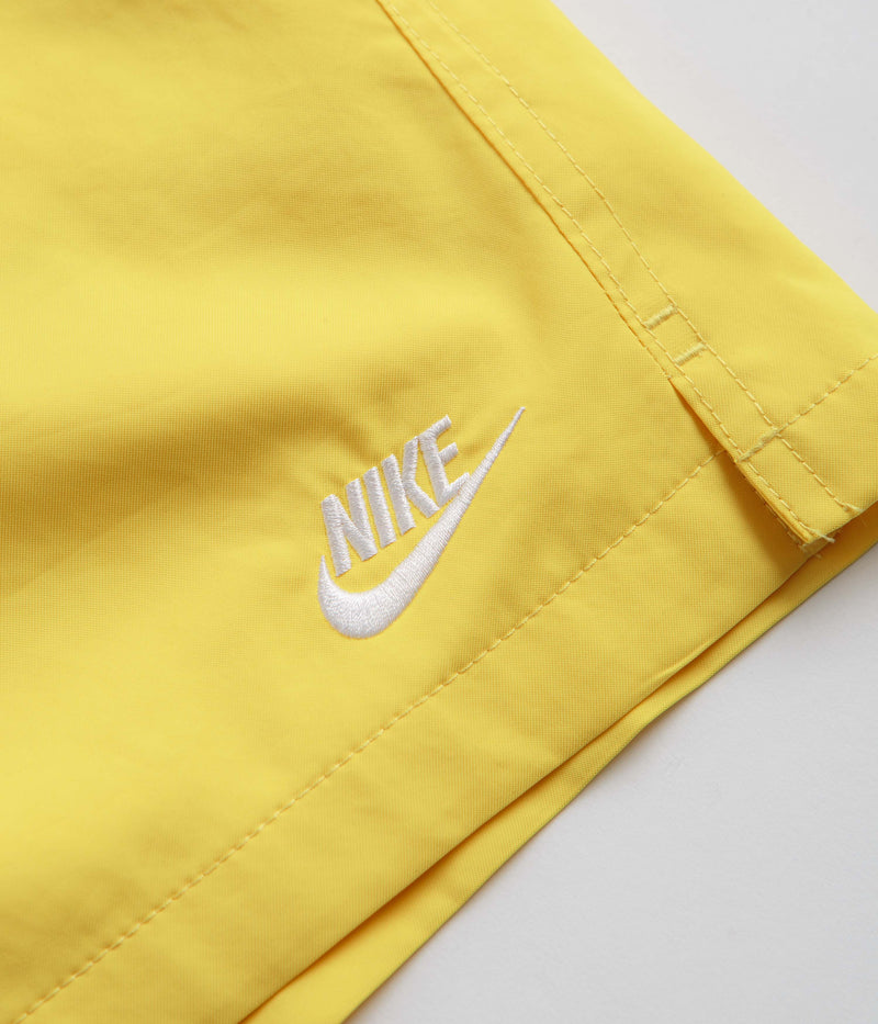 Nike Club Woven Flow Shorts in Lightening and White