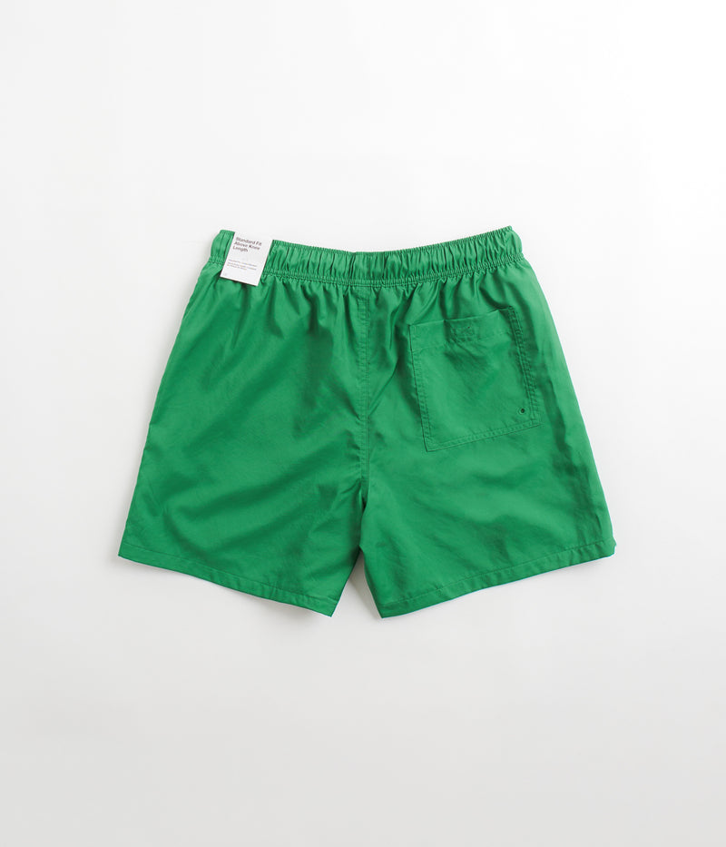 Nike Club Woven Flow Shorts in Malachite and White