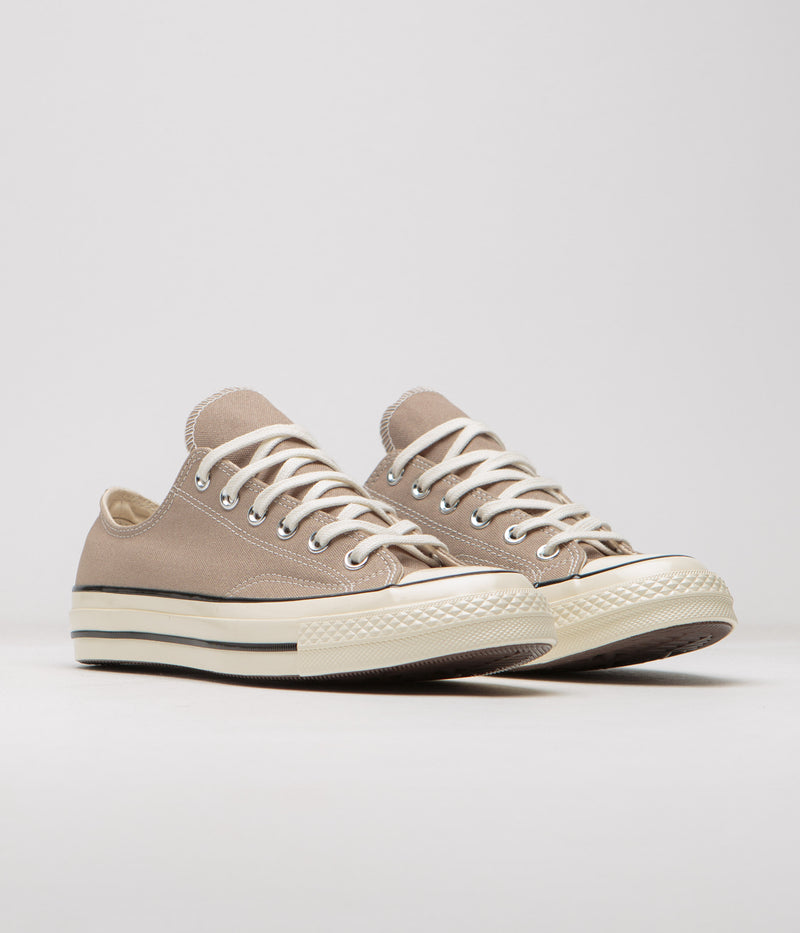 Converse Chuck 70 Ox Shoes in Vintage Cargo and Egret / Black