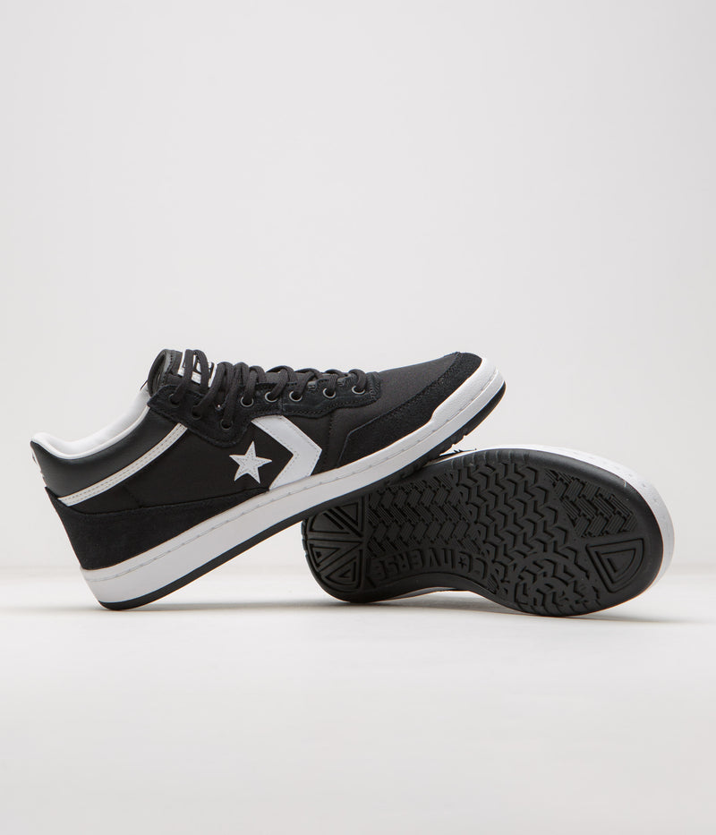 Converse Fastbreak Pro Mid Shoes in Black and White / Black