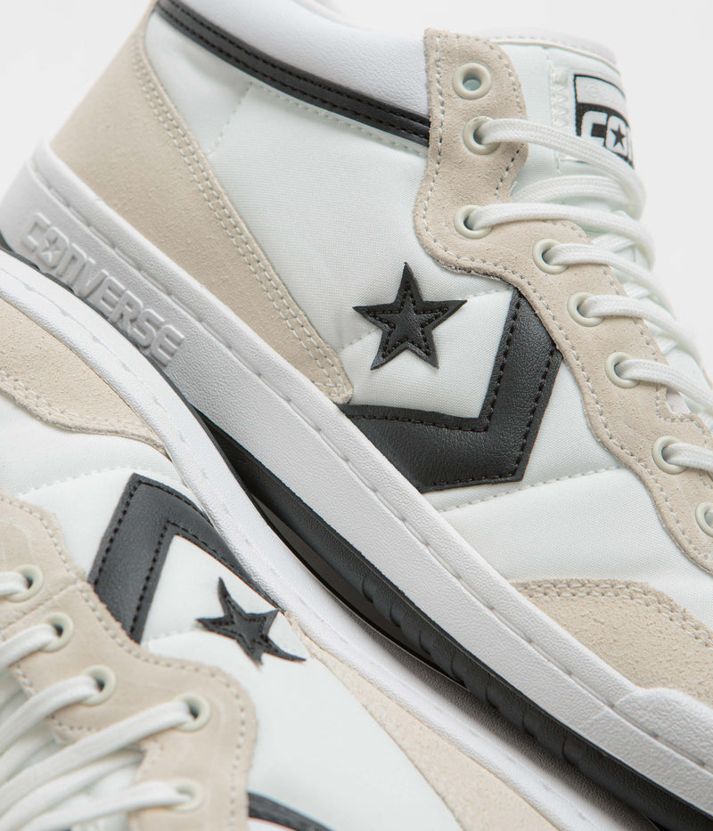 Converse Fastbreak Pro Mid Shoes in White and Black / Egret
