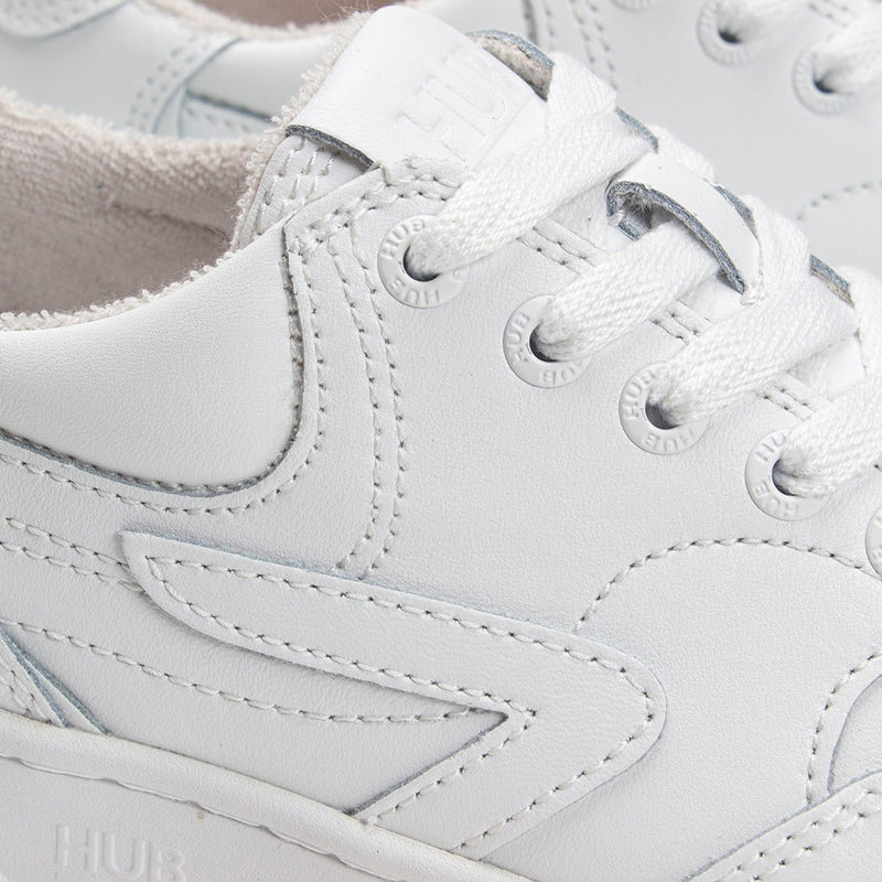 HUB Court | White/White | Women