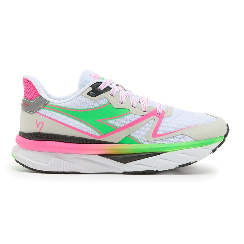 Diadora Atomo V7000