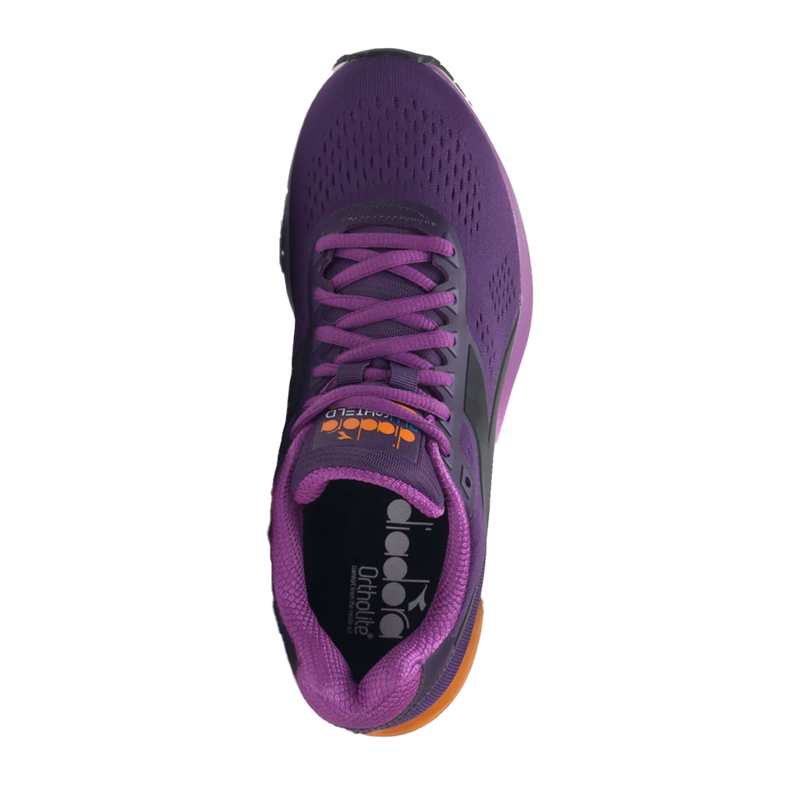 Diadora Mythos Blushield 5