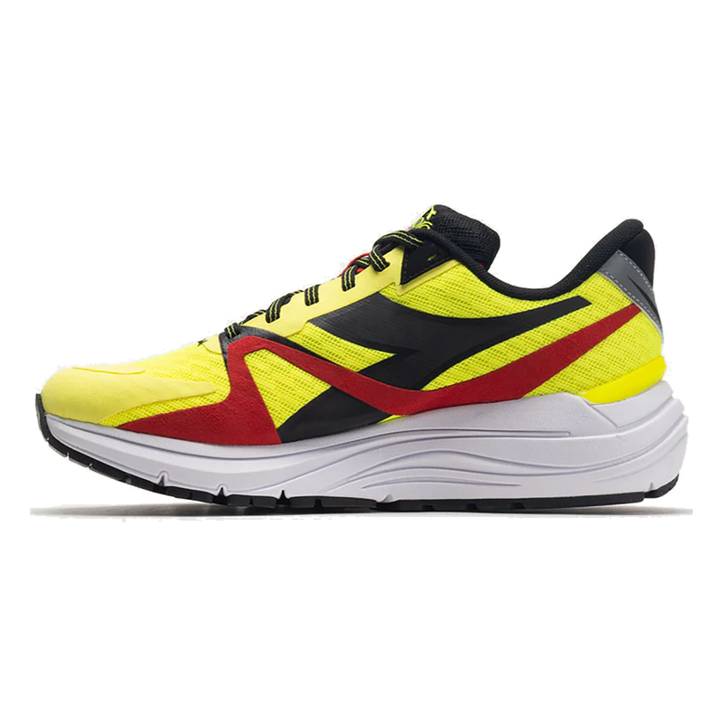 Diadora Mythos Blushield 8 Vortice