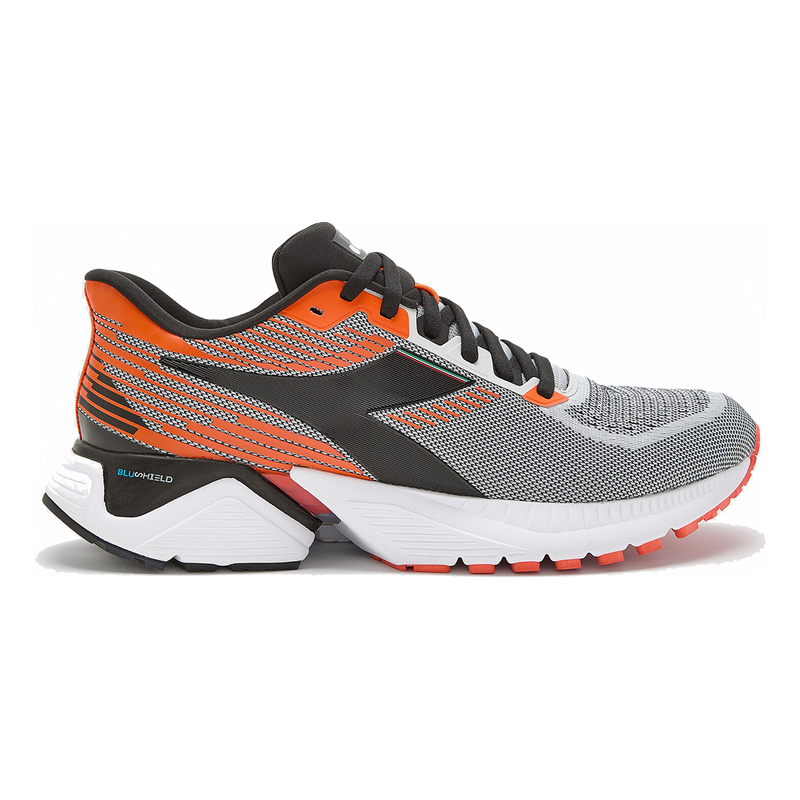 Diadora Mythos Blushield Vigore