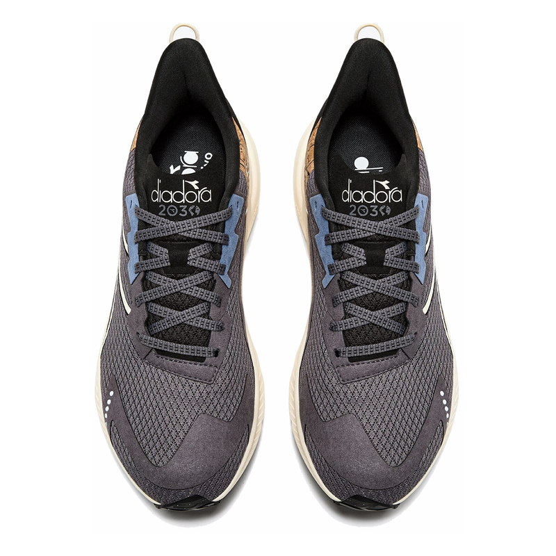 Diadora Mythos Blushield Volo 4 W 2030