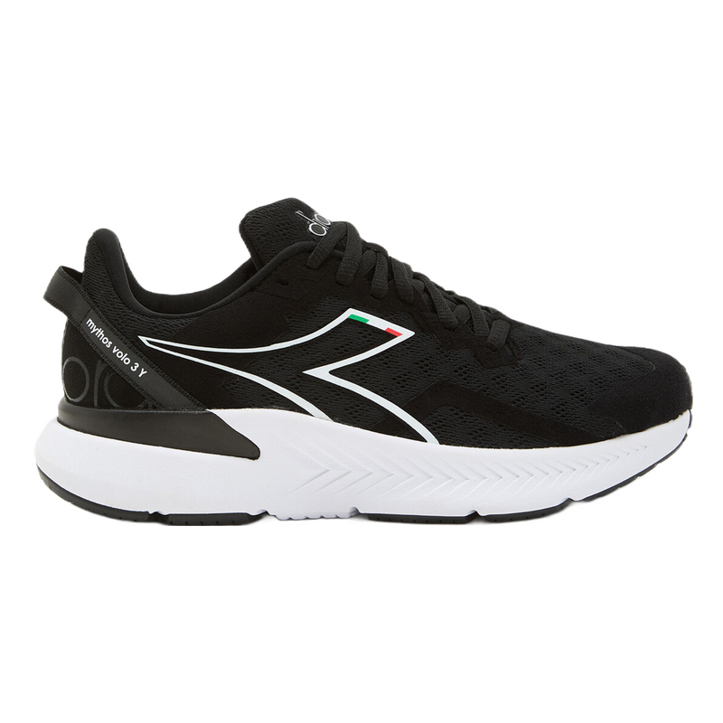 Diadora Mythos Volo 3