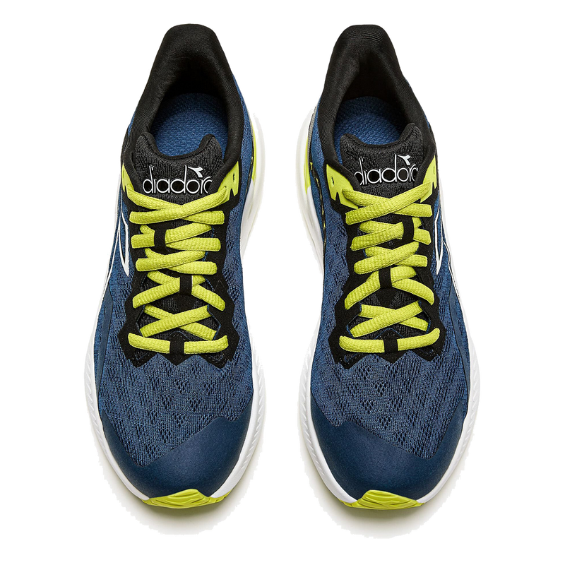 Diadora Mythos Volo 3