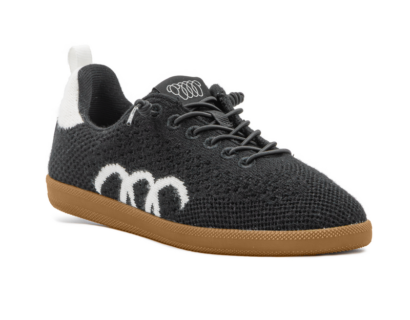 Women's Woolloomooloo Engadine in Black. Sku: ENGADINE-JET