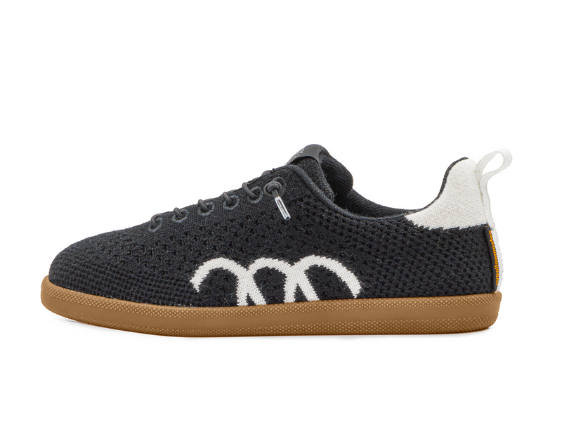 Women's Woolloomooloo Engadine in Black. Sku: ENGADINE-JET