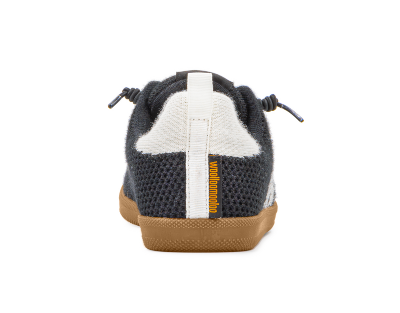 Women's Woolloomooloo Engadine in Black. Sku: ENGADINE-JET