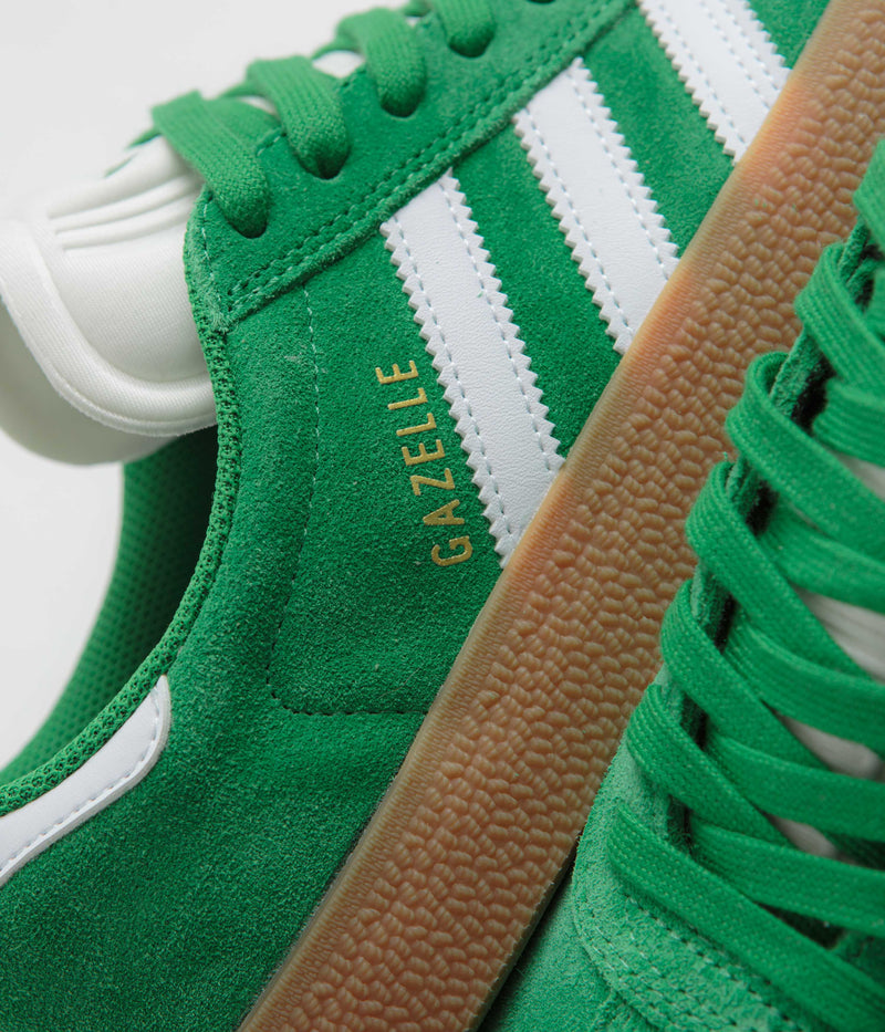Adidas Gazelle ADV Shoes in Green and Cloud White / Gold Metallic