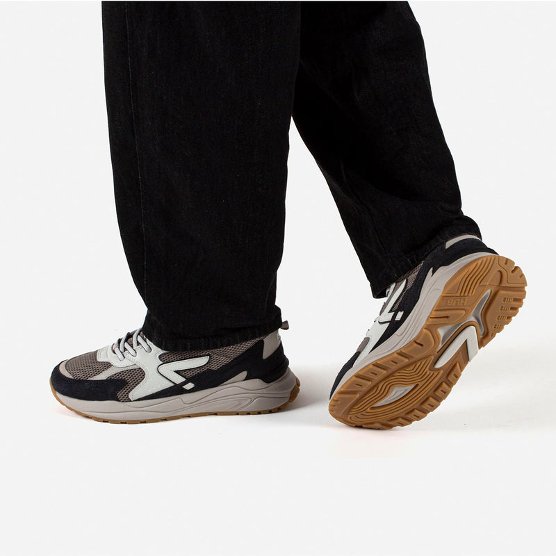 HUB Grid | Almond Brown/Off White/Navy | Men