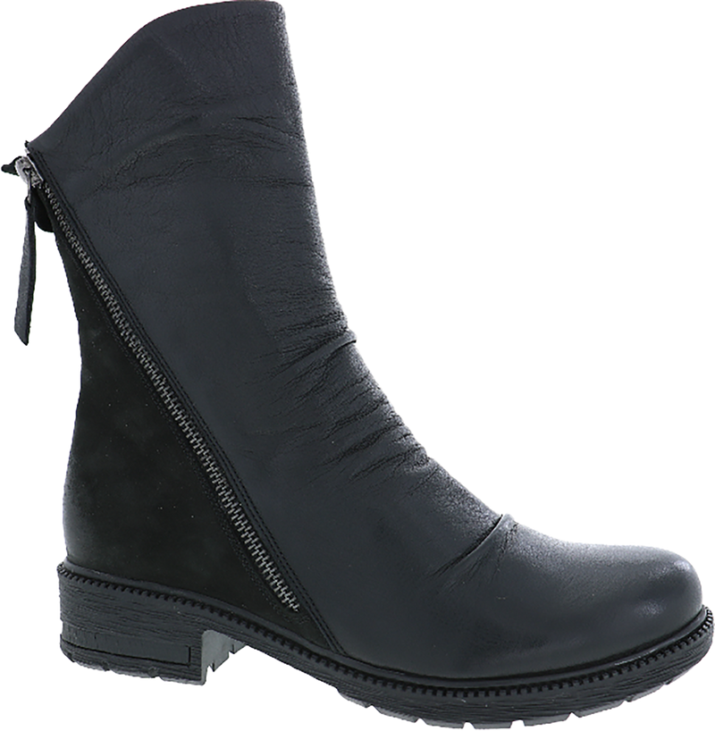 Quarter turn view Women's Biza Footwear style name Hattie in color BLACK. Sku: 7052001