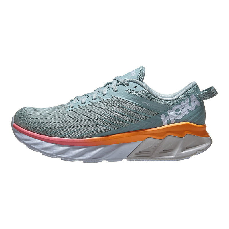 Hoka Arahi 4