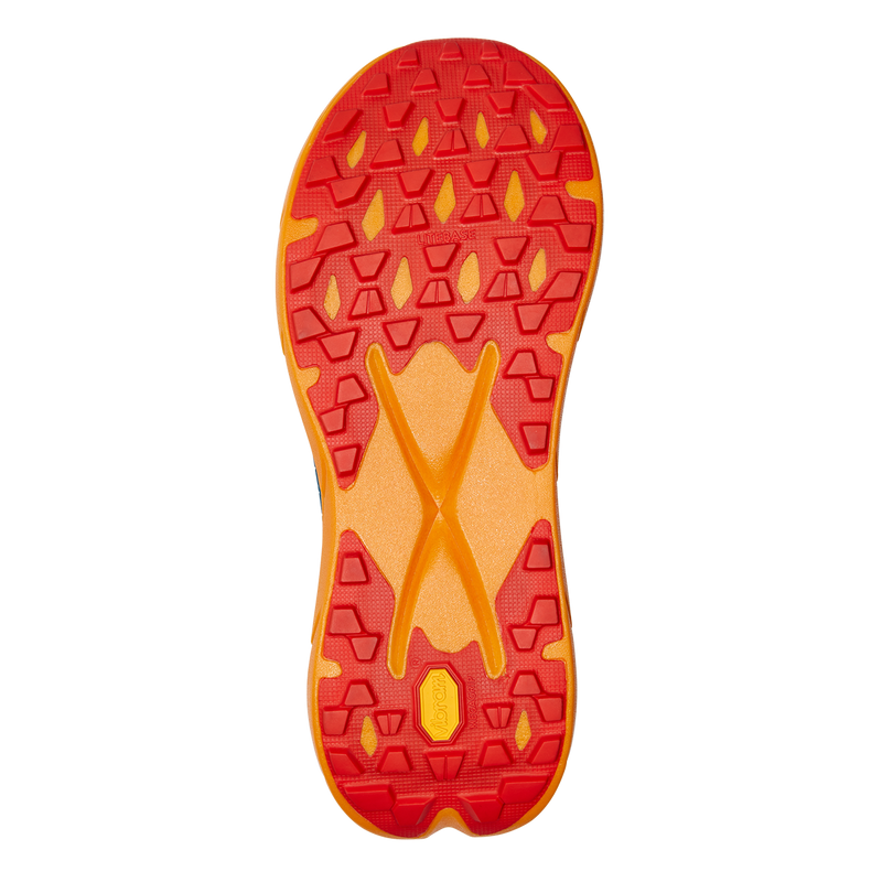 Hoka Tecton X