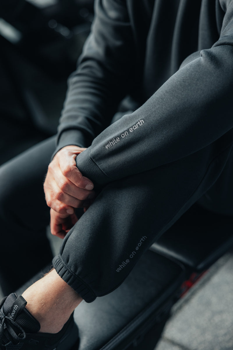 men's basis hoodie