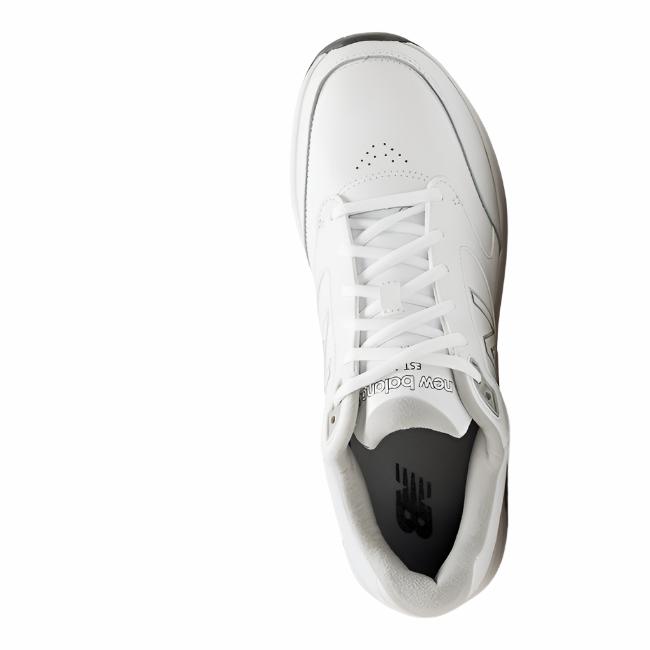 Men's New Balance Footwear in White Leather. Sku: MW928WT3-6E