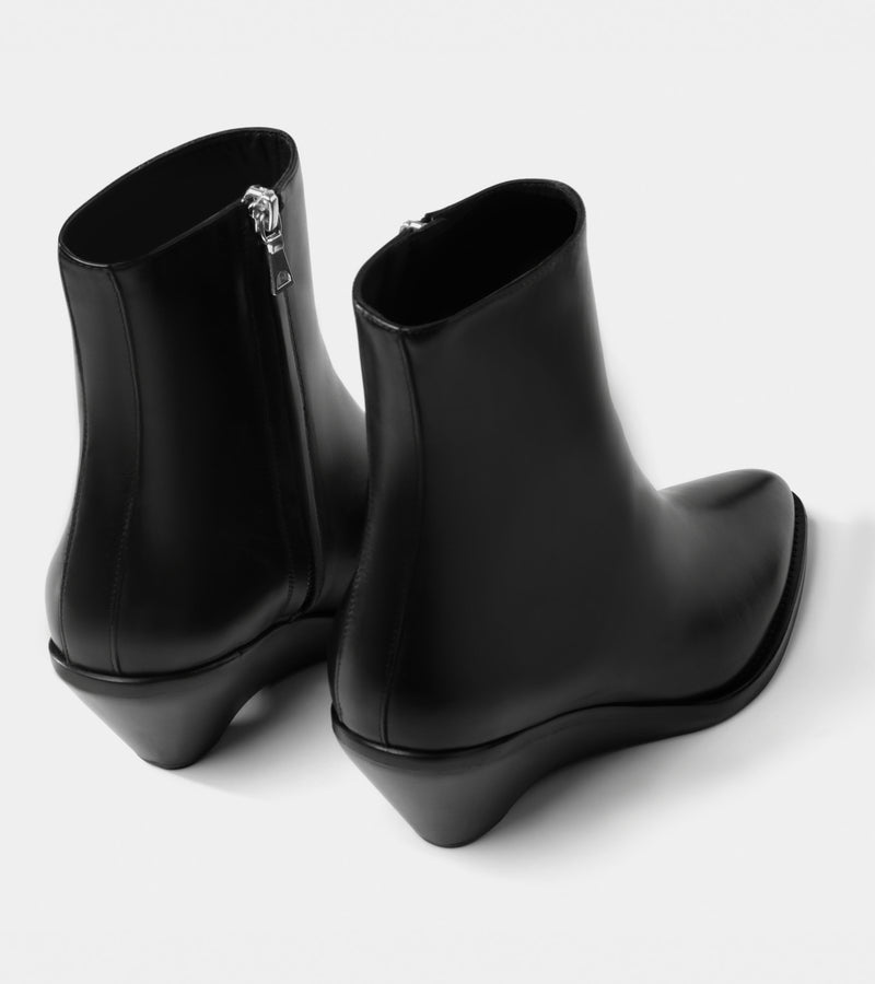 Black Nappa Leather