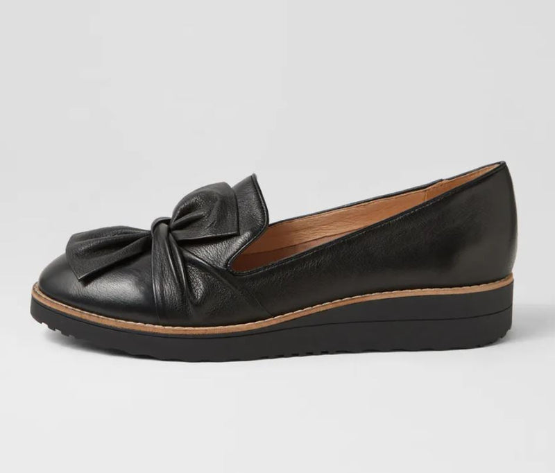 Women's Django & Juliette Oclem in Black Leather/ Black Sole. Sku: DJ16743B75LE