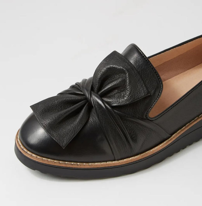 Women's Django & Juliette Oclem in Black Leather/ Black Sole. Sku: DJ16743B75LE