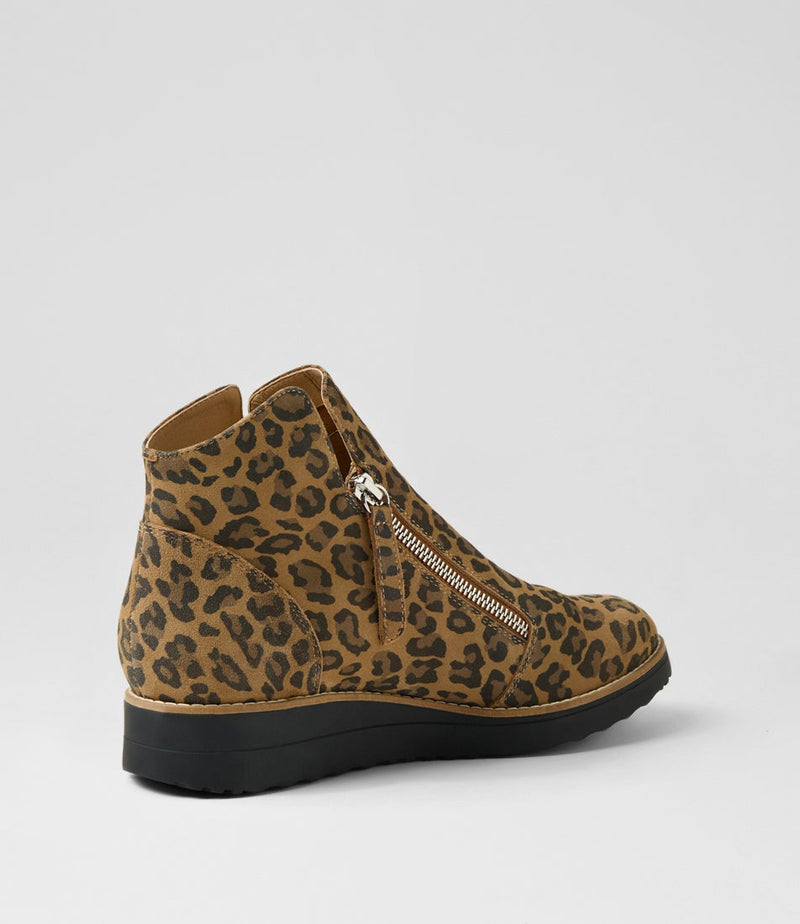 Women's Django & Juliette Ohmy in Camel Leopard Suede. Sku: DJ16318K13SU