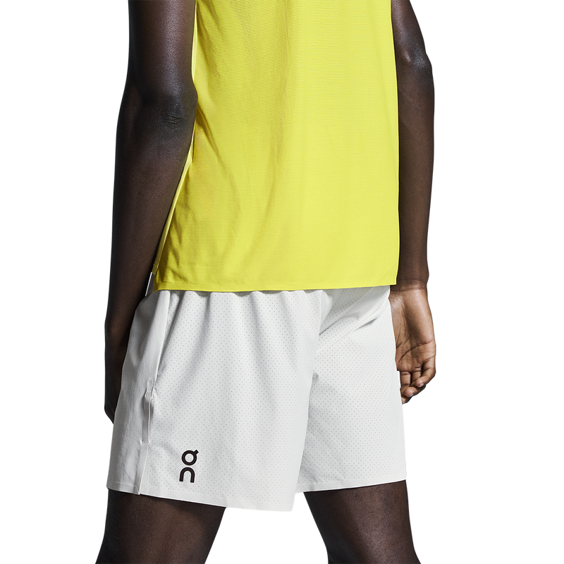 ON 7" Performance Shorts