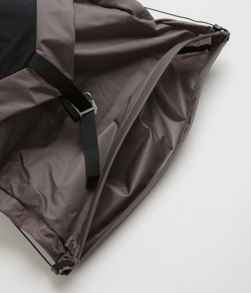 Salomon ACS 20L Day Pack in Iron